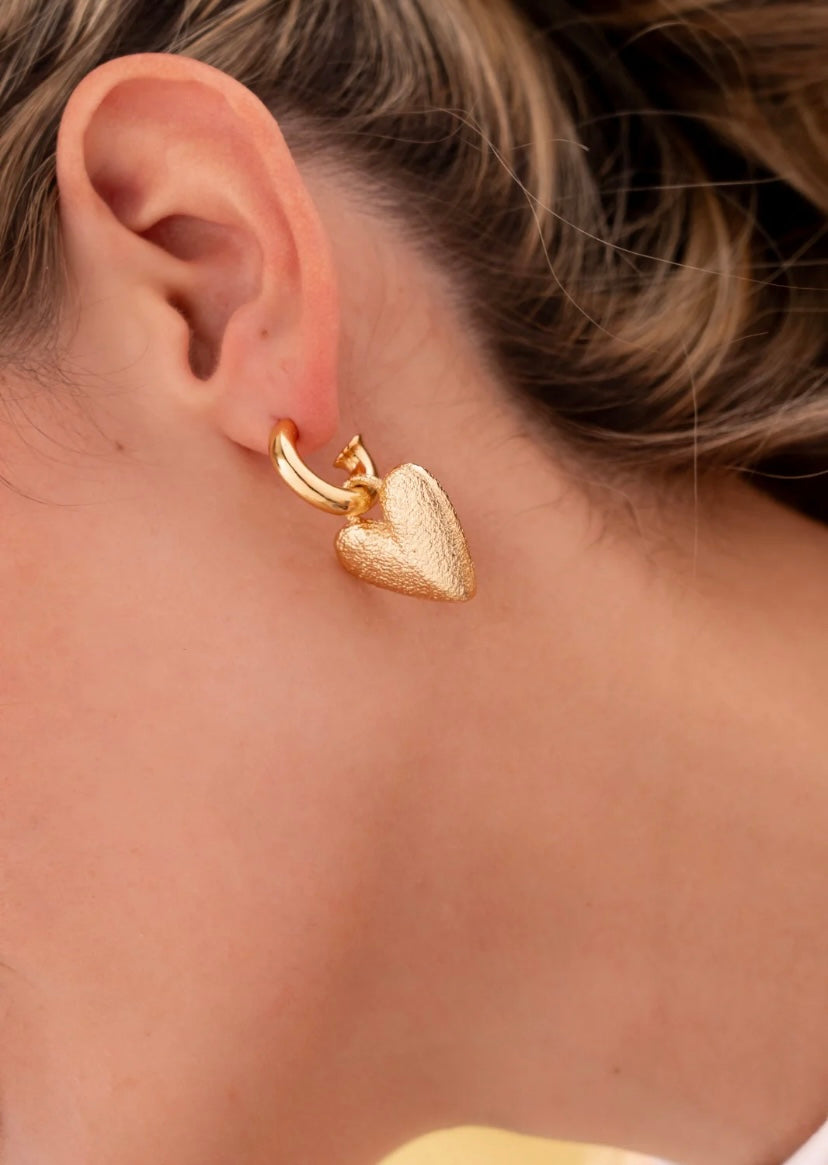 Maxi heart earrings