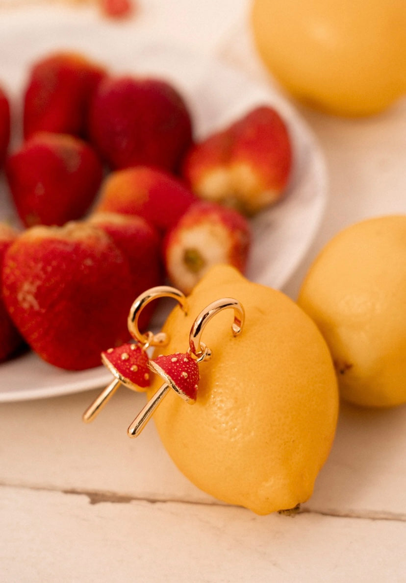 Dual-use mushroom earrings
