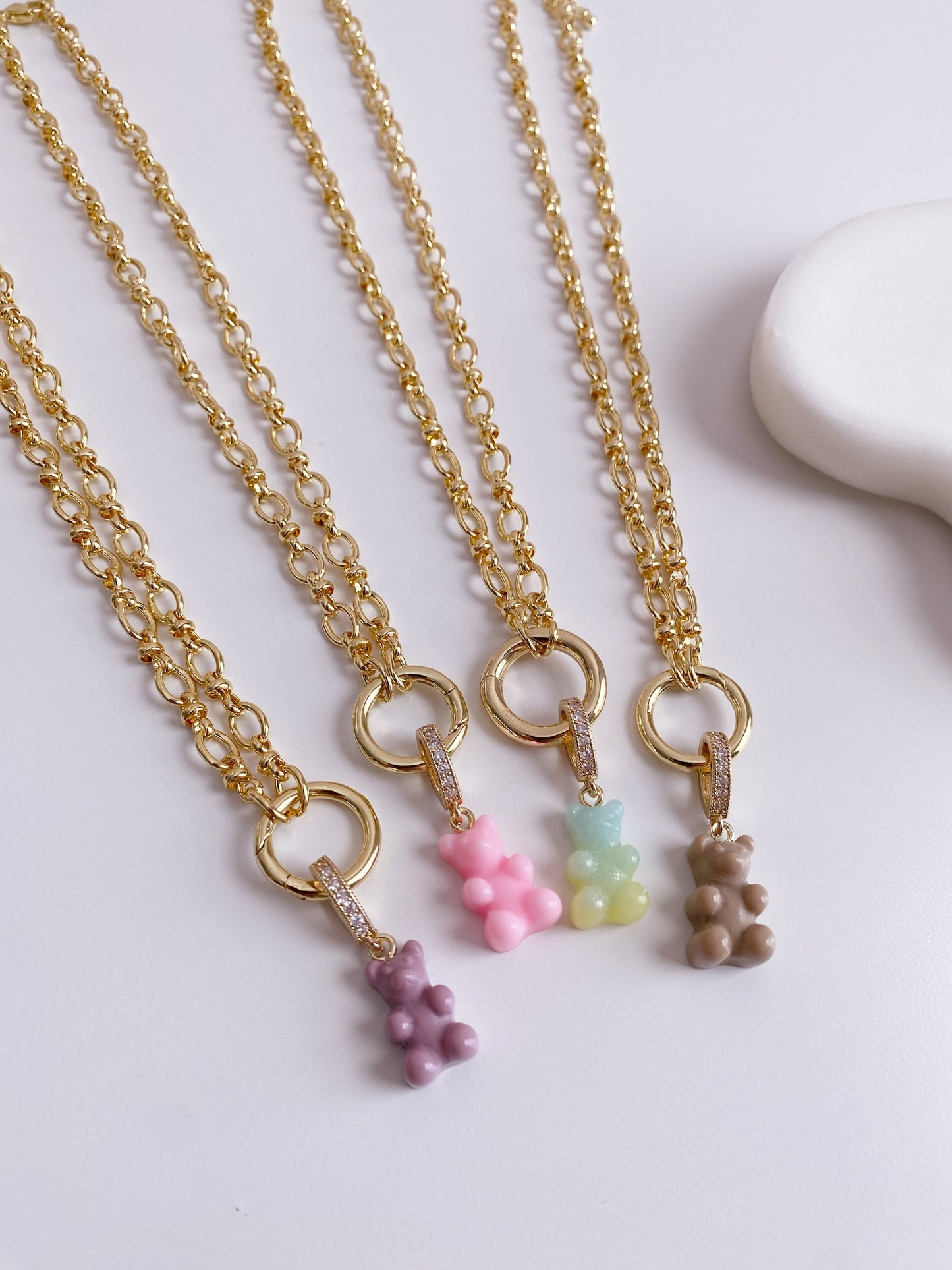 Chain with bear charms