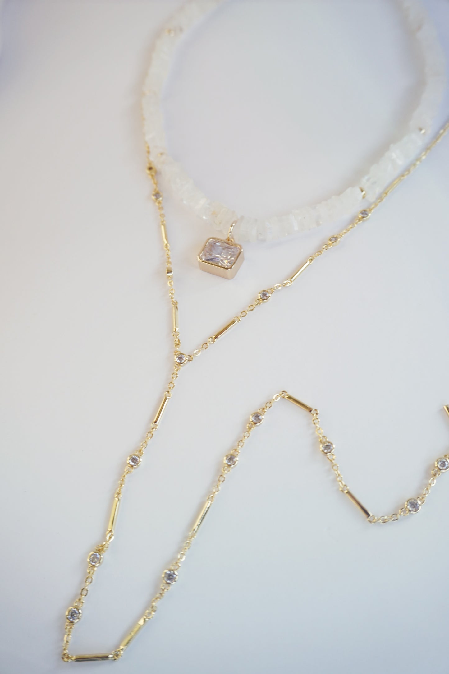 Helia lariat necklace