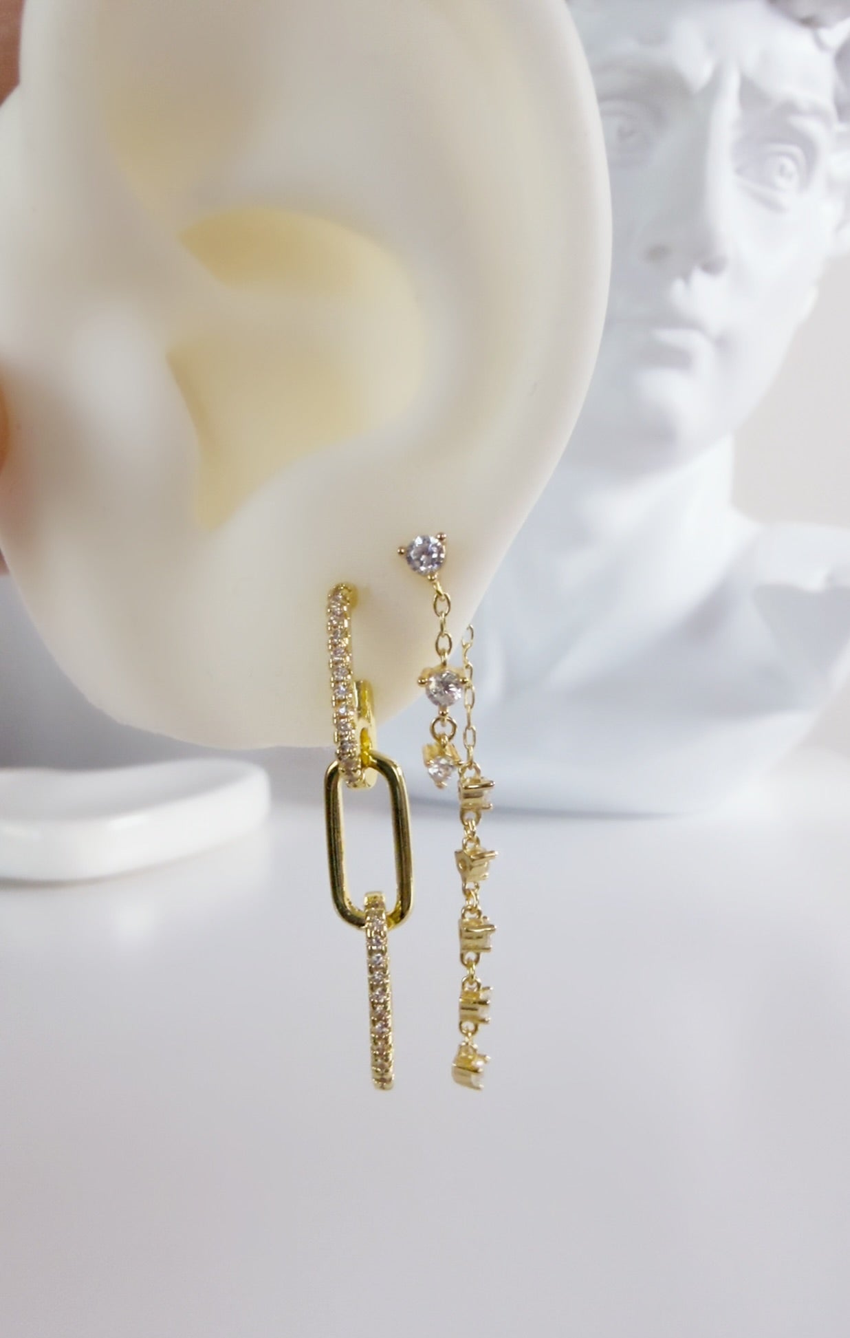 Golden chain glow Earrings